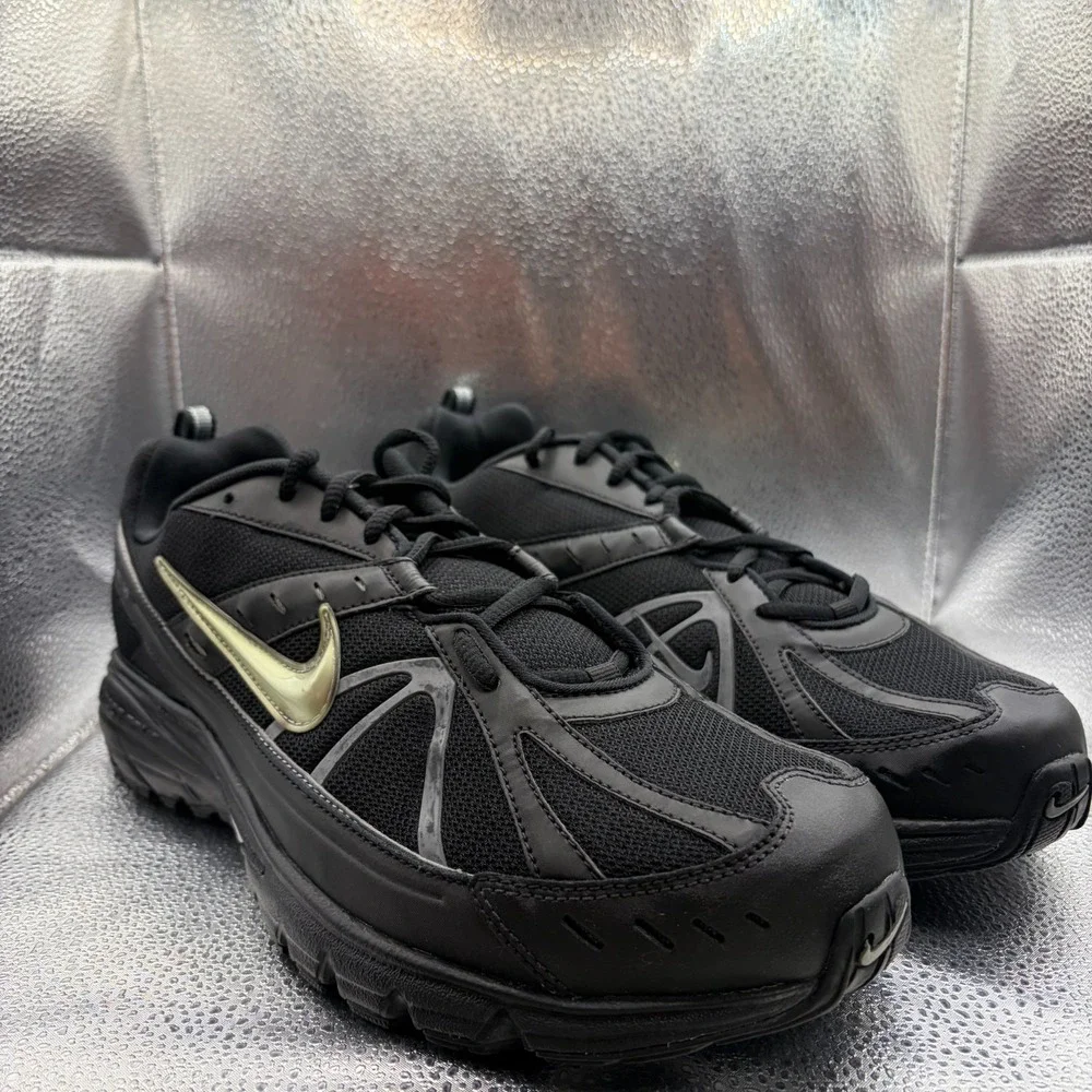 Size 13 4E Nike Dart VI Black Mens Lace Up Running Sneaker Shoes 318818-001